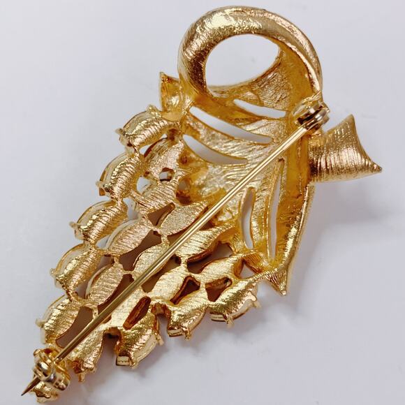 VTG Mid Century Amber Rhinestone Grape Cluster Brooch Gold Tone 1950s Sparkly - Picture 9 of 11